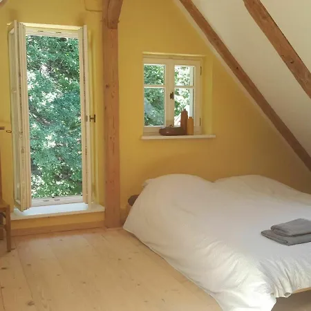 Spacious Authentic Polish Farmhouse In A Beautiful Landscape בית נופש