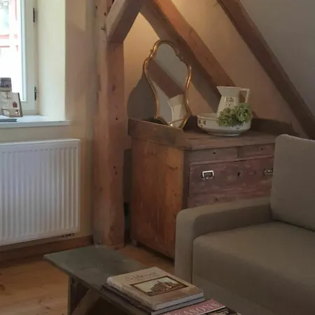 Spacious Authentic Polish Farmhouse In A Beautiful Landscape בית נופש