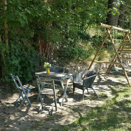 בית נופש Spacious Authentic Polish Farmhouse In A Beautiful Landscape Trzcinsko